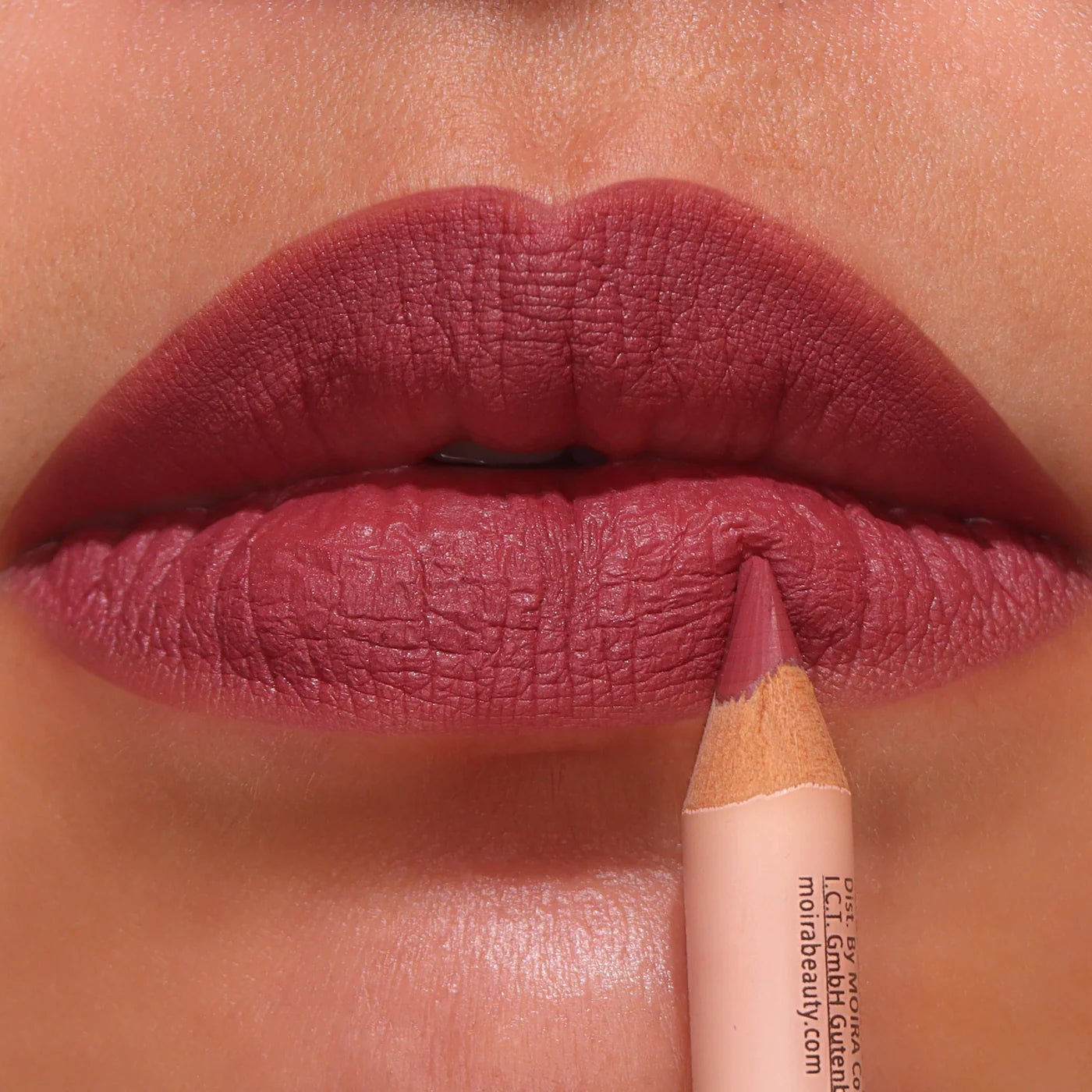 Moira Lip Signature Lip Pencil